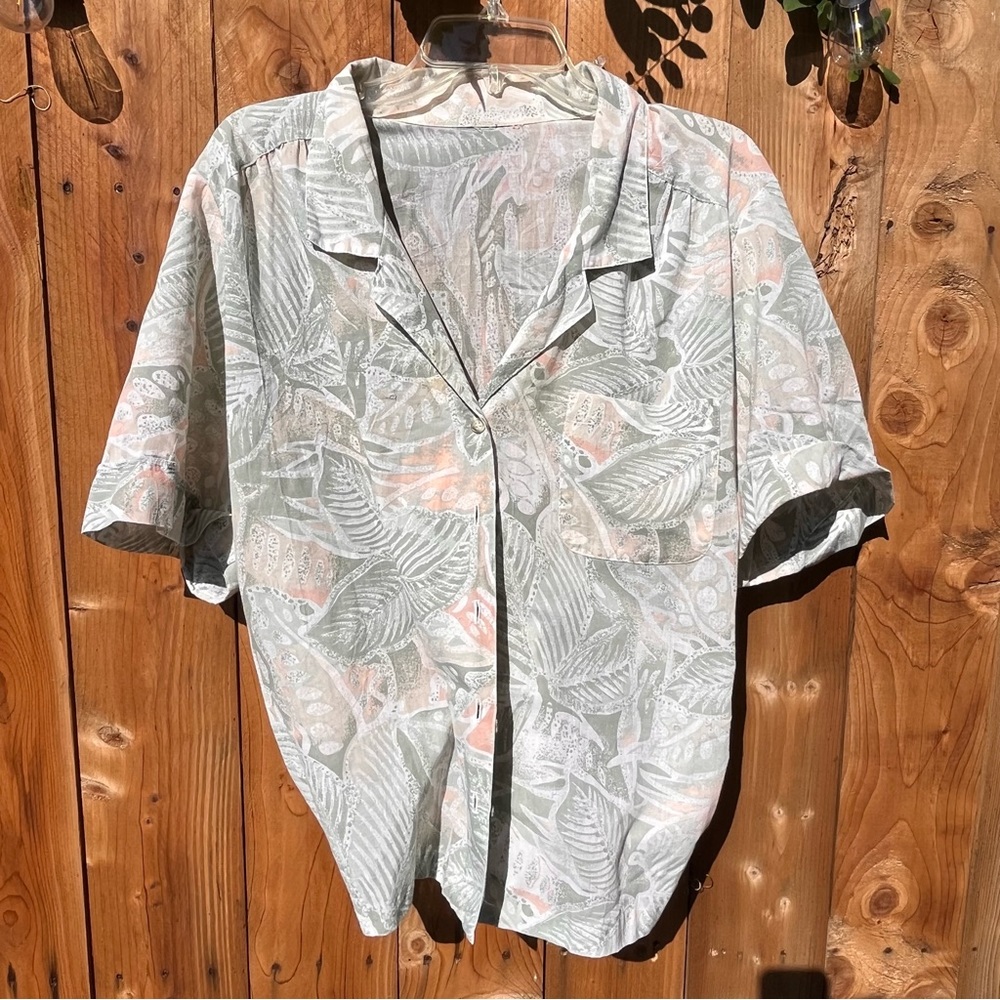 Two piece Hawaiian button down shirt and skirt